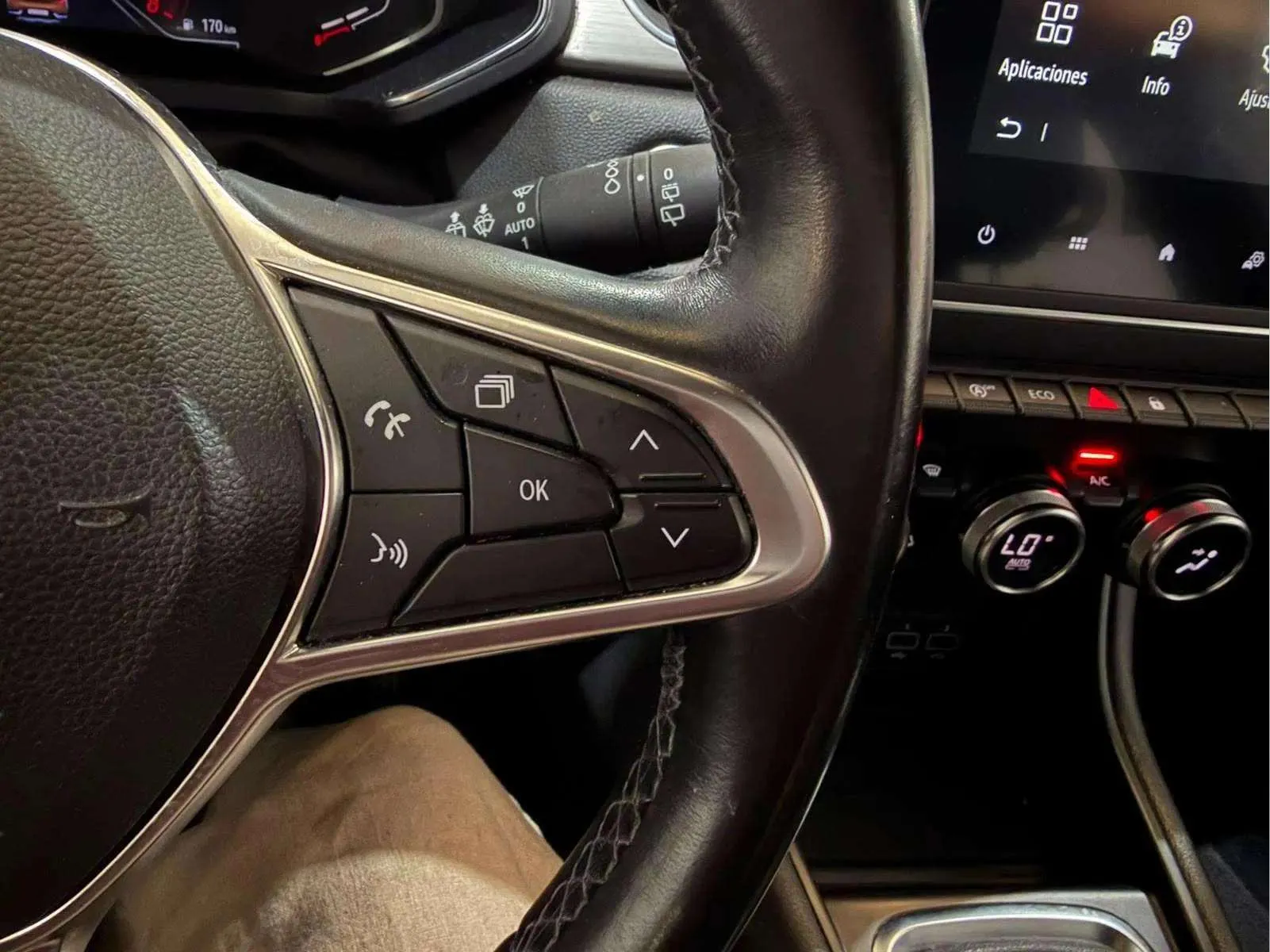 Renault Captur Zen TCe - foto 17