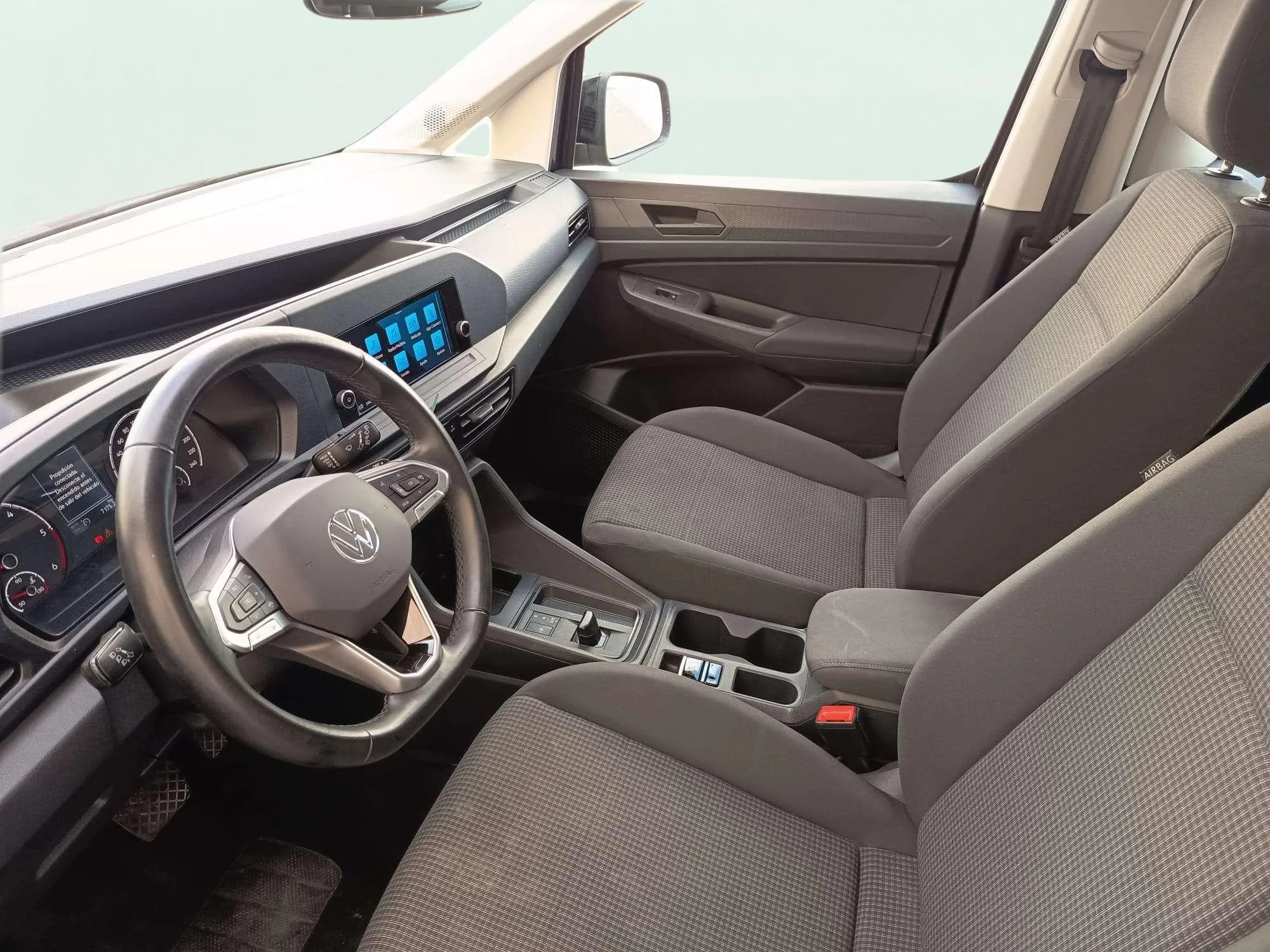 Volkswagen Caddy Maxi Origin 2.0 TDI DSG - foto 9