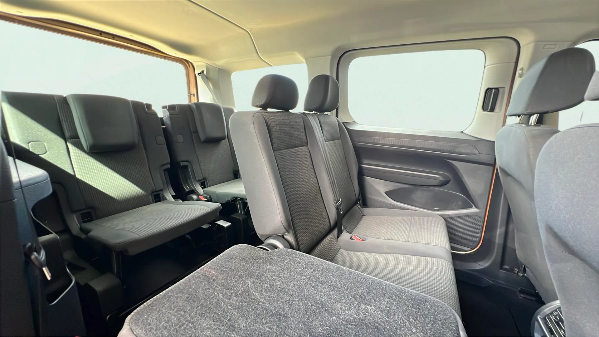 Volkswagen Caddy Maxi Origin 2.0 TDI - foto 18