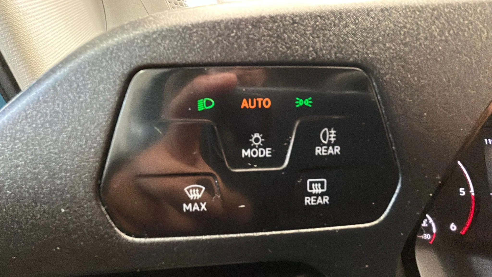 Volkswagen Caddy Maxi Origin 2.0 TDI - foto 19