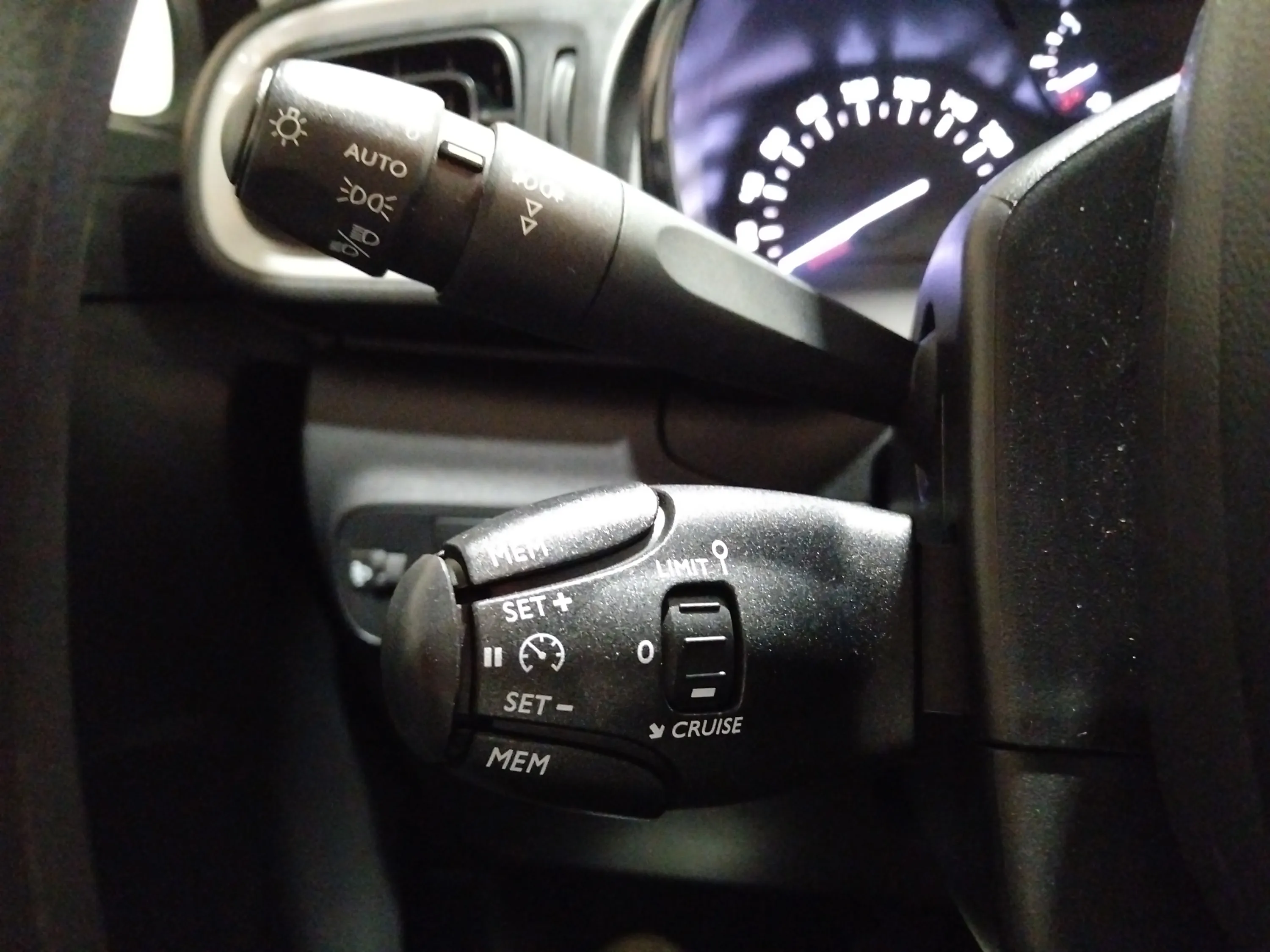 Citroën C3 PureTech Plus - foto 25