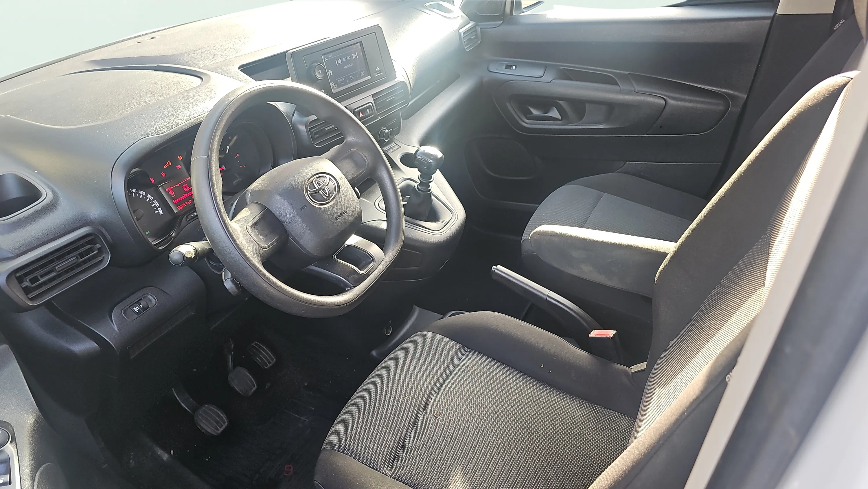 Toyota Proace City 1.5D GX 650kg Media - foto 12