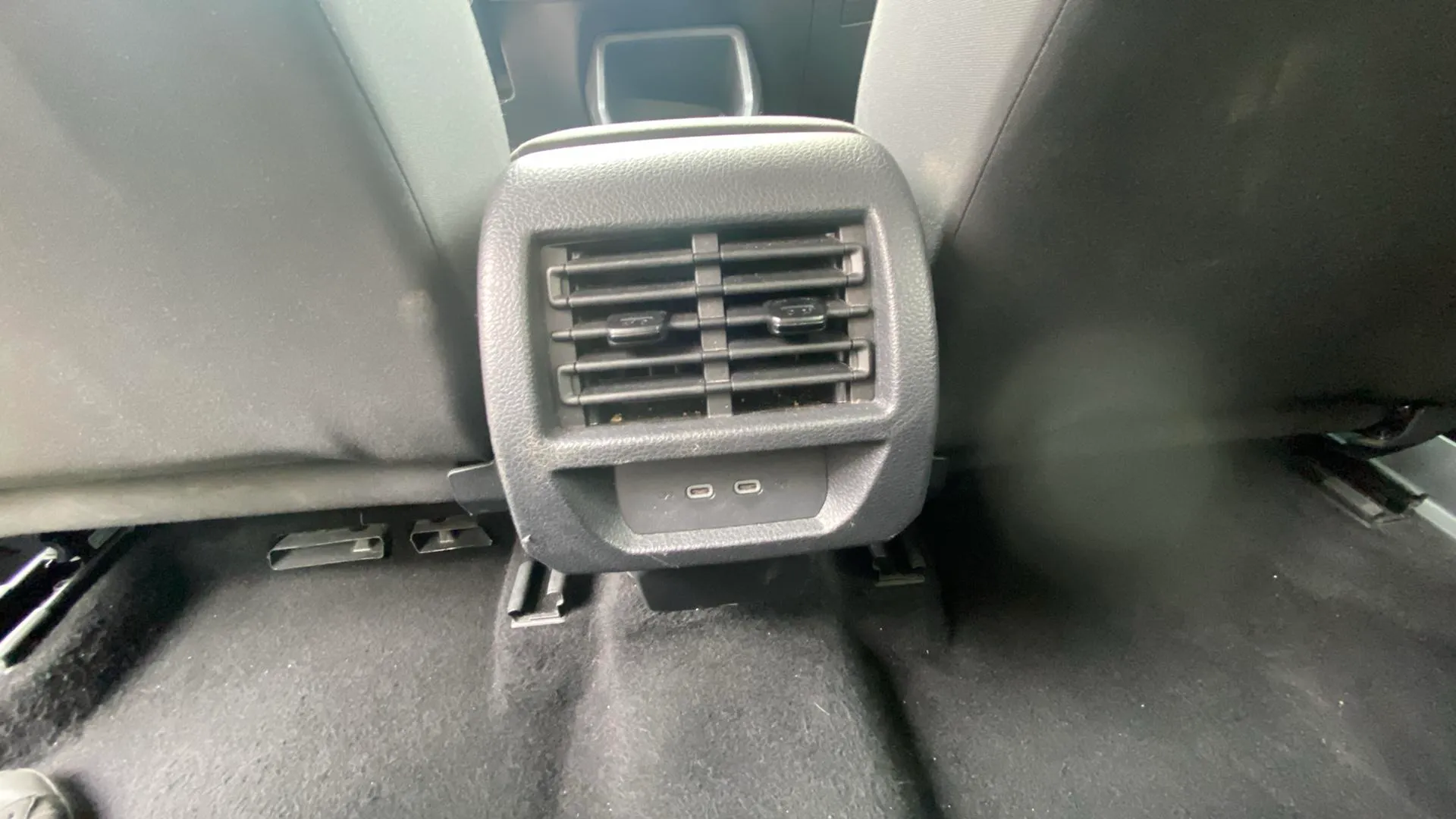Volkswagen Caddy Maxi Origin 2.0 TDI DSG - foto 20