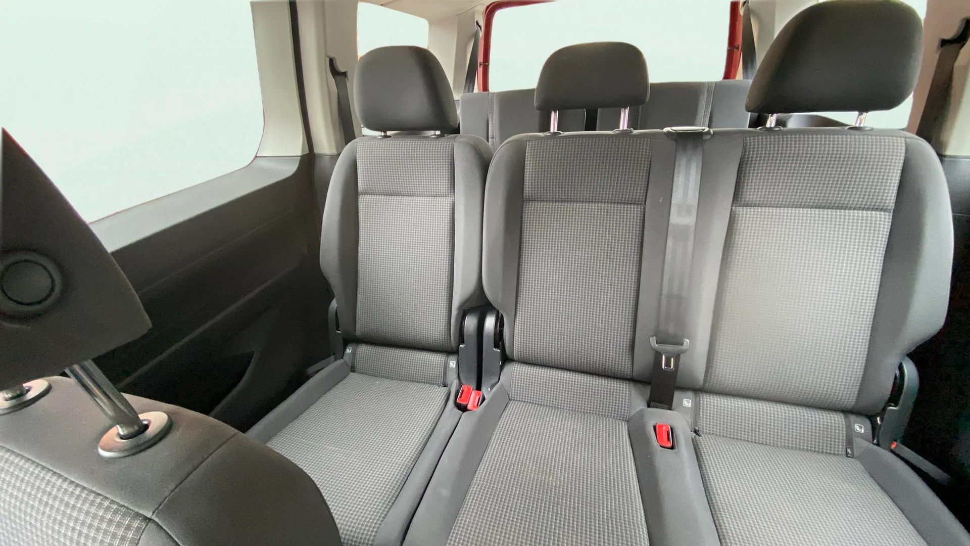 Volkswagen Caddy Maxi Origin 2.0 TDI DSG - foto 17