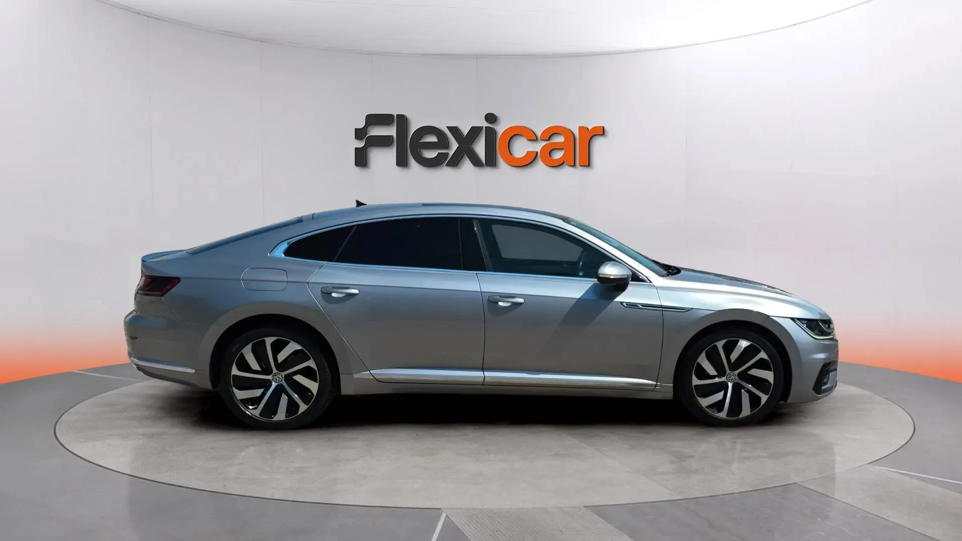 Volkswagen Arteon R-Line 2.0 TDI DSG - foto 7