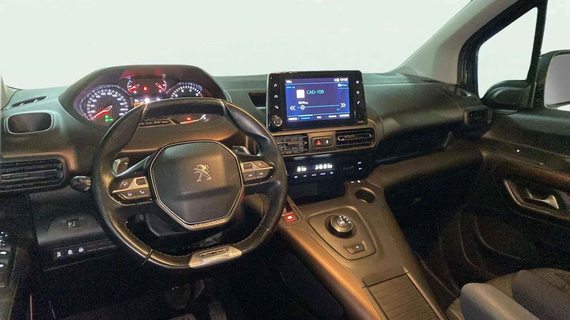 Peugeot Rifter GT Line Long BlueHDi EAT8 - foto 9