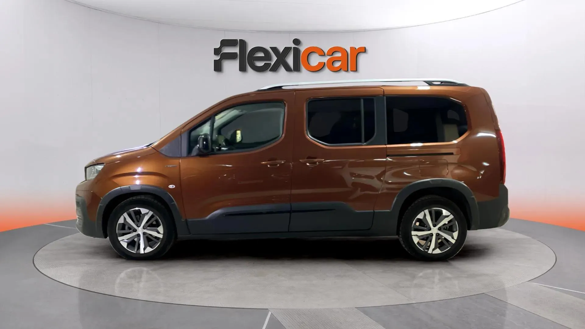 Peugeot Rifter GT Line Long BlueHDi EAT8 - foto 4