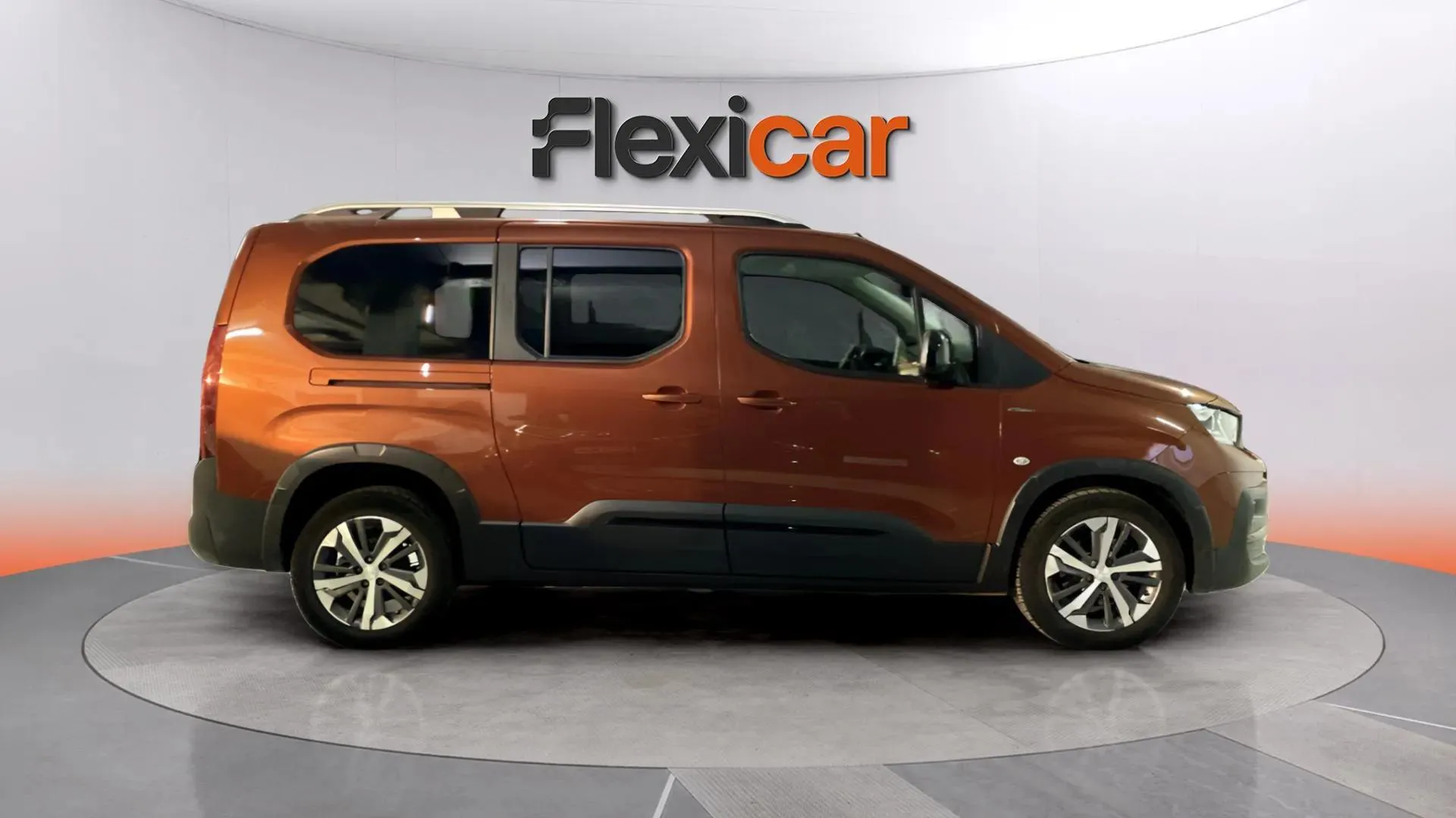 Peugeot Rifter GT Line Long BlueHDi EAT8 - foto 8