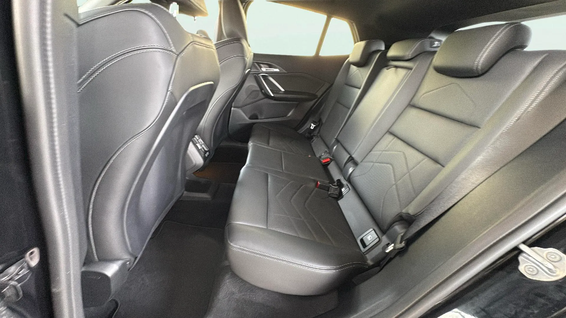 BMW X2 sDrive18d - foto 31