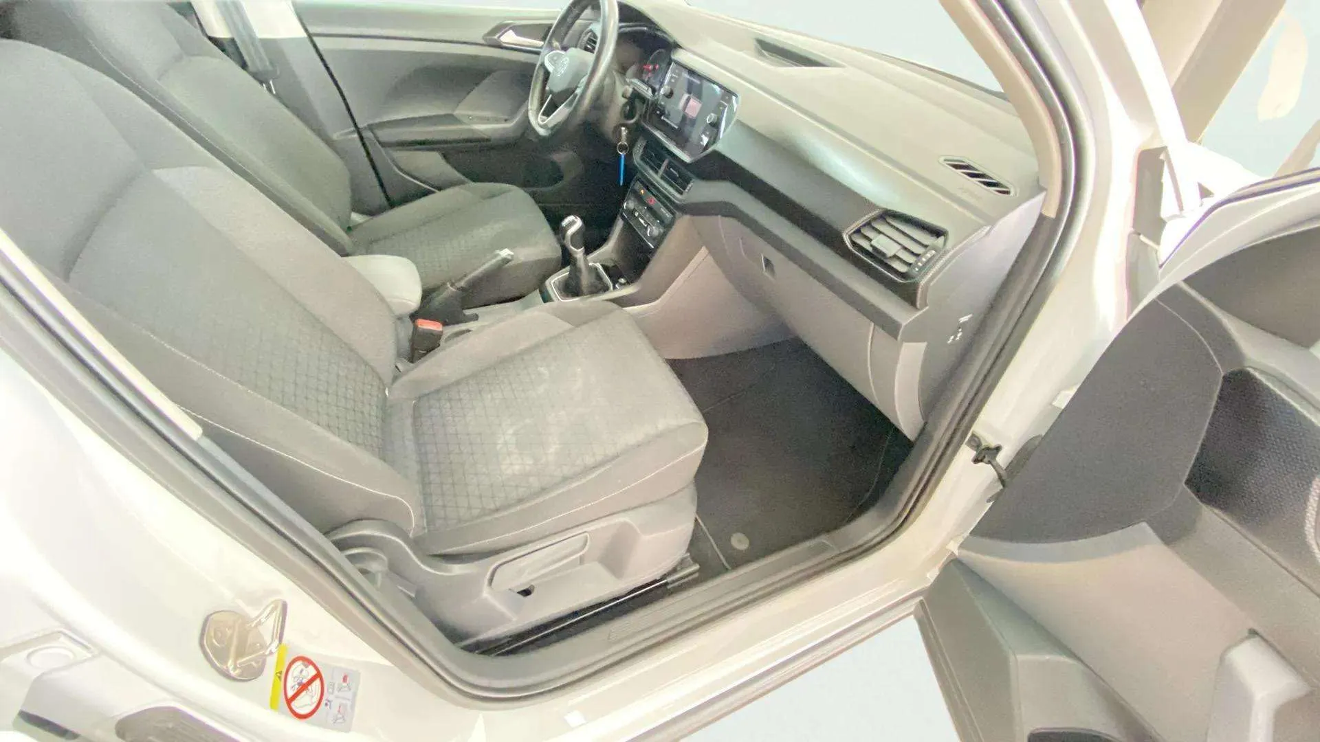 Volkswagen T-Cross Advance 1.0 TSI - foto 9