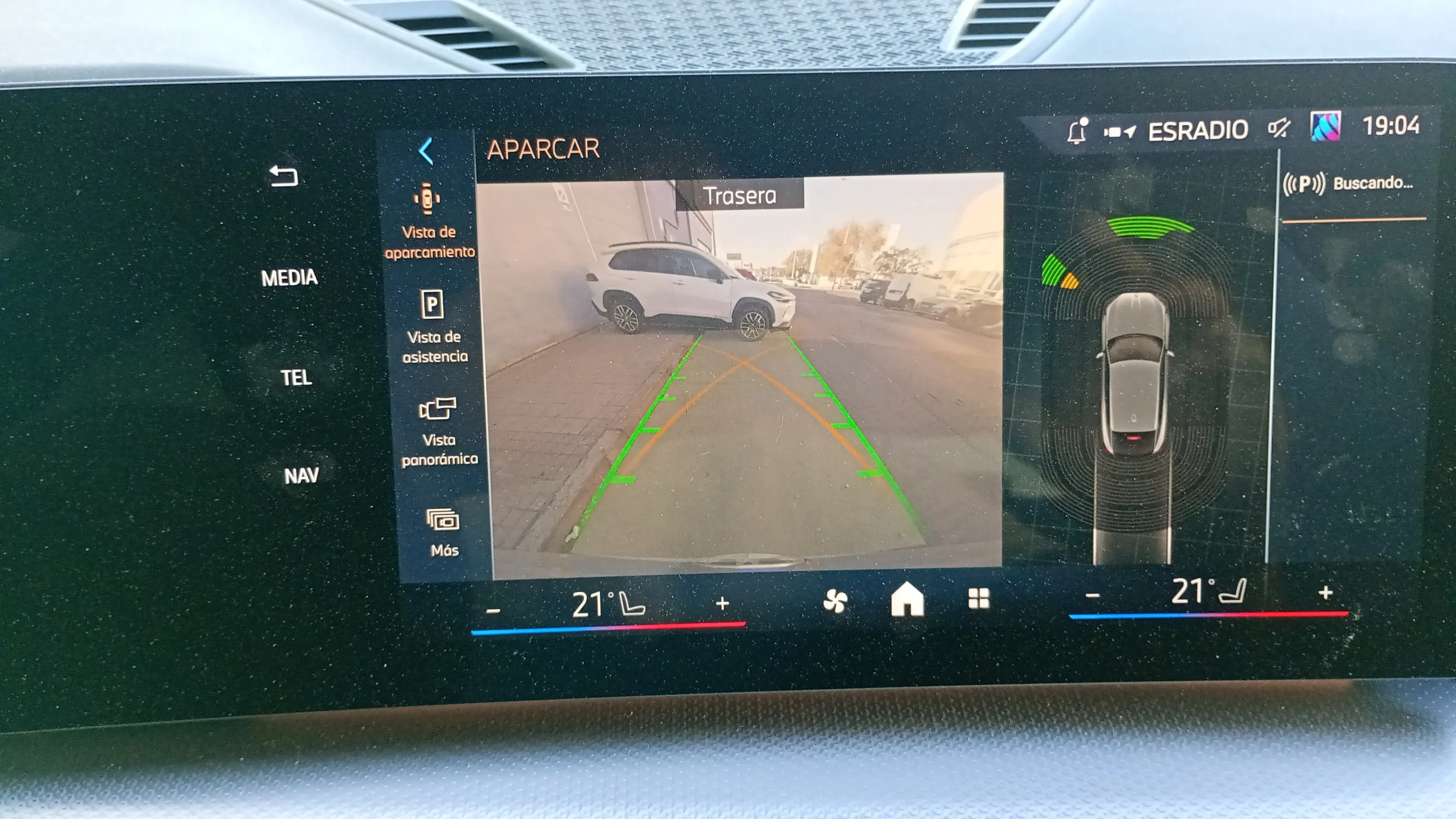 BMW X2 sDrive18d - foto 16