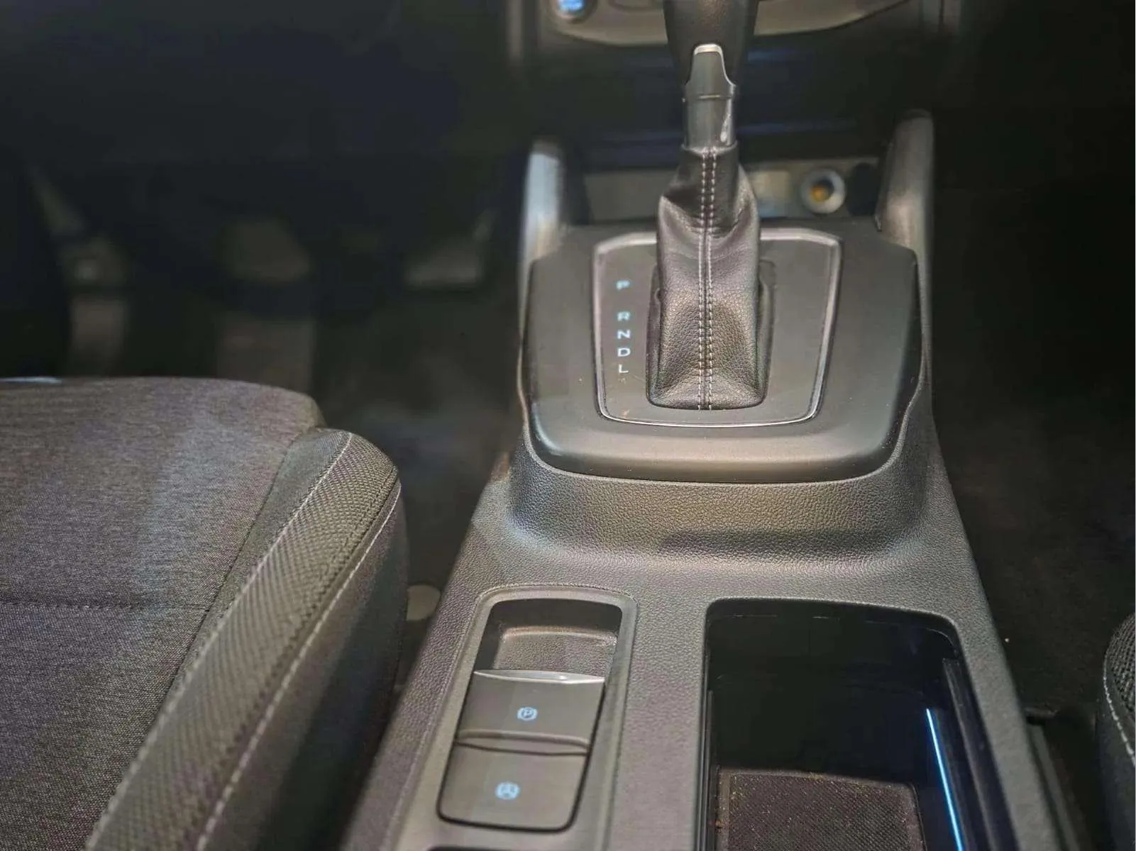 Ford Focus 1.0 EcoBoost MHEV Active - foto 22