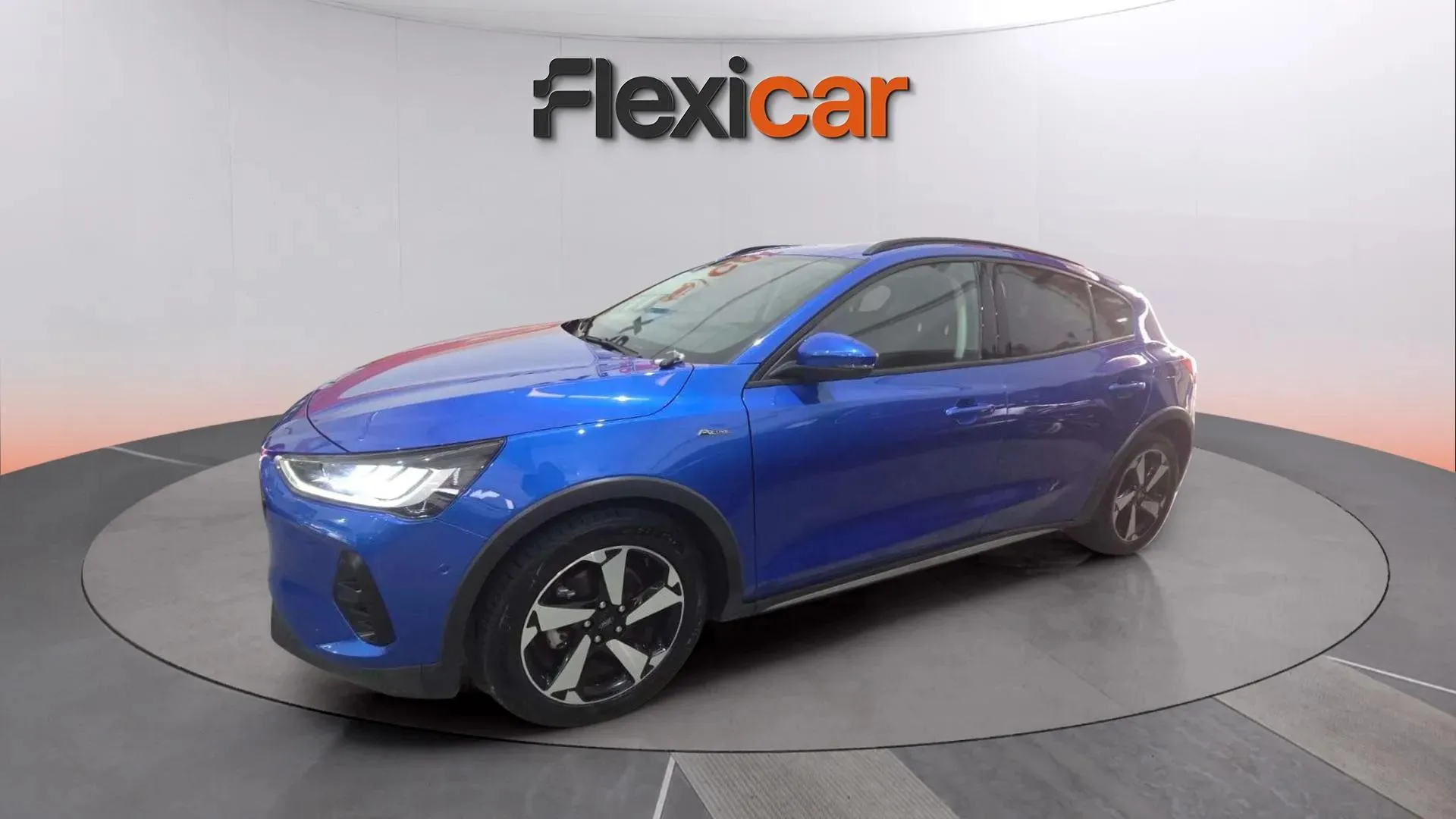 Ford Focus 1.0 EcoBoost MHEV Active - foto 8