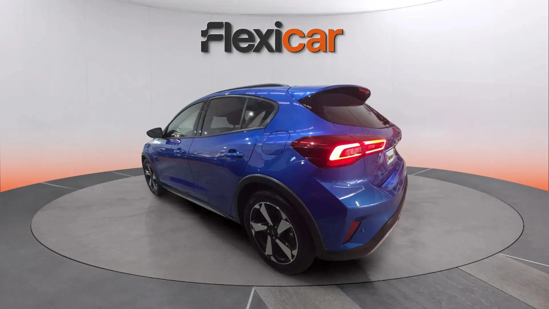 Ford Focus 1.0 EcoBoost MHEV Active - foto 7