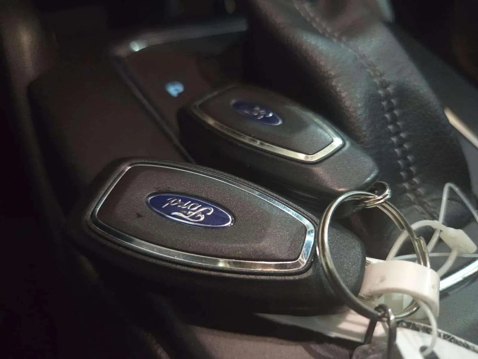 Ford Focus 1.0 EcoBoost MHEV Active - foto 23