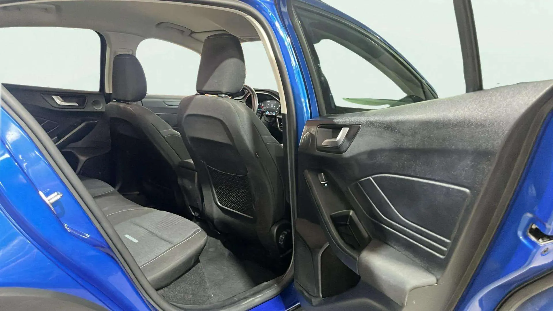 Ford Focus 1.0 EcoBoost MHEV Active Des. SIP - foto 14