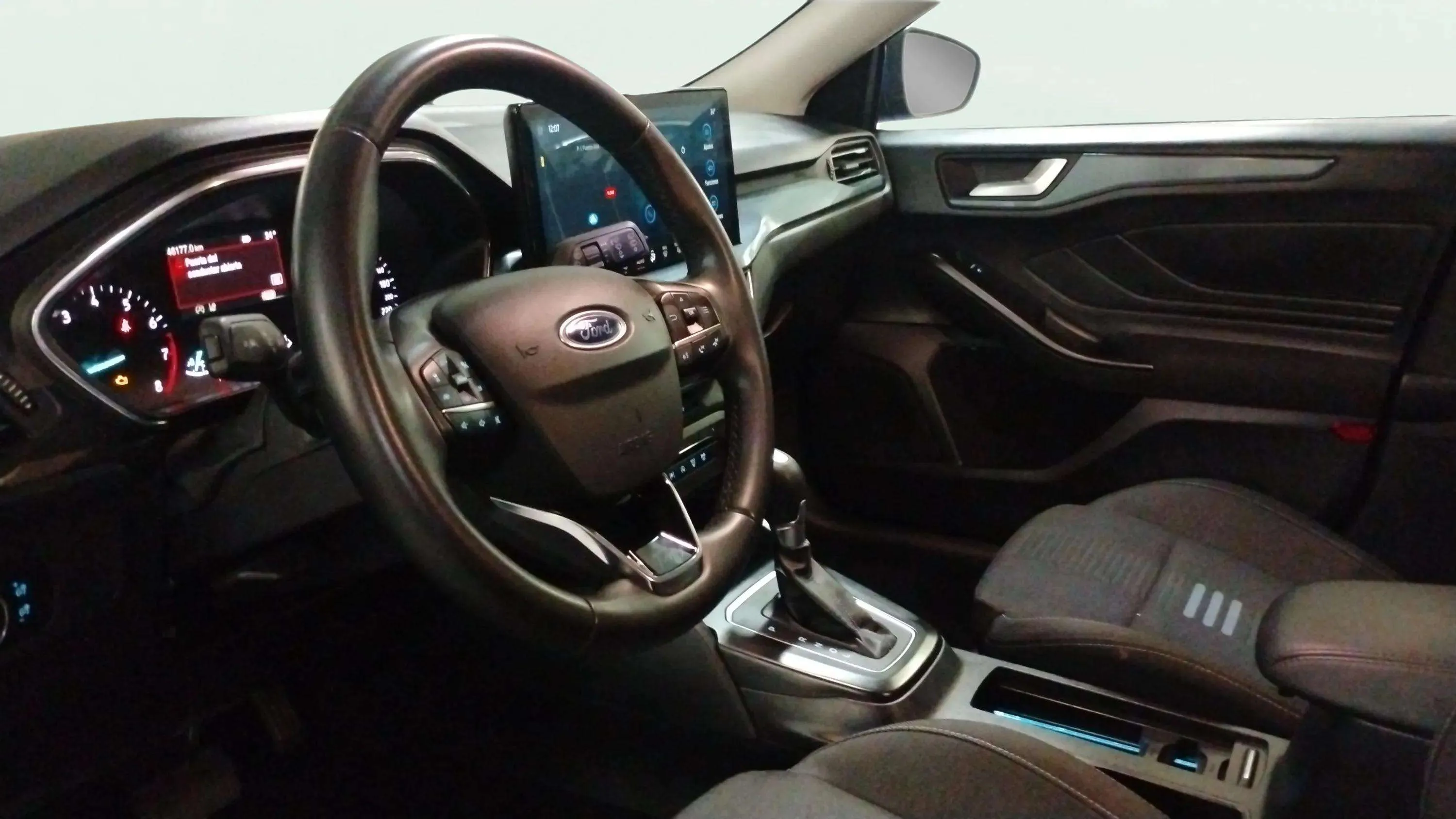 Ford Focus 1.0 EcoBoost MHEV Active - foto 6