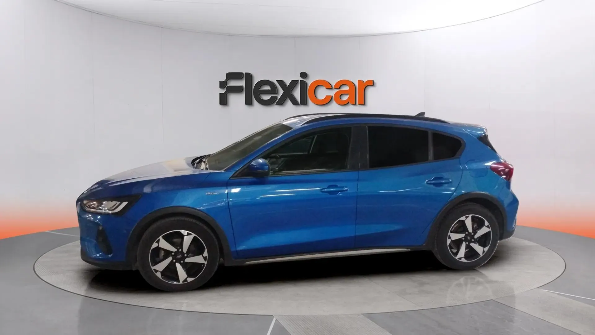 Ford Focus 1.0 EcoBoost MHEV Active - foto 4