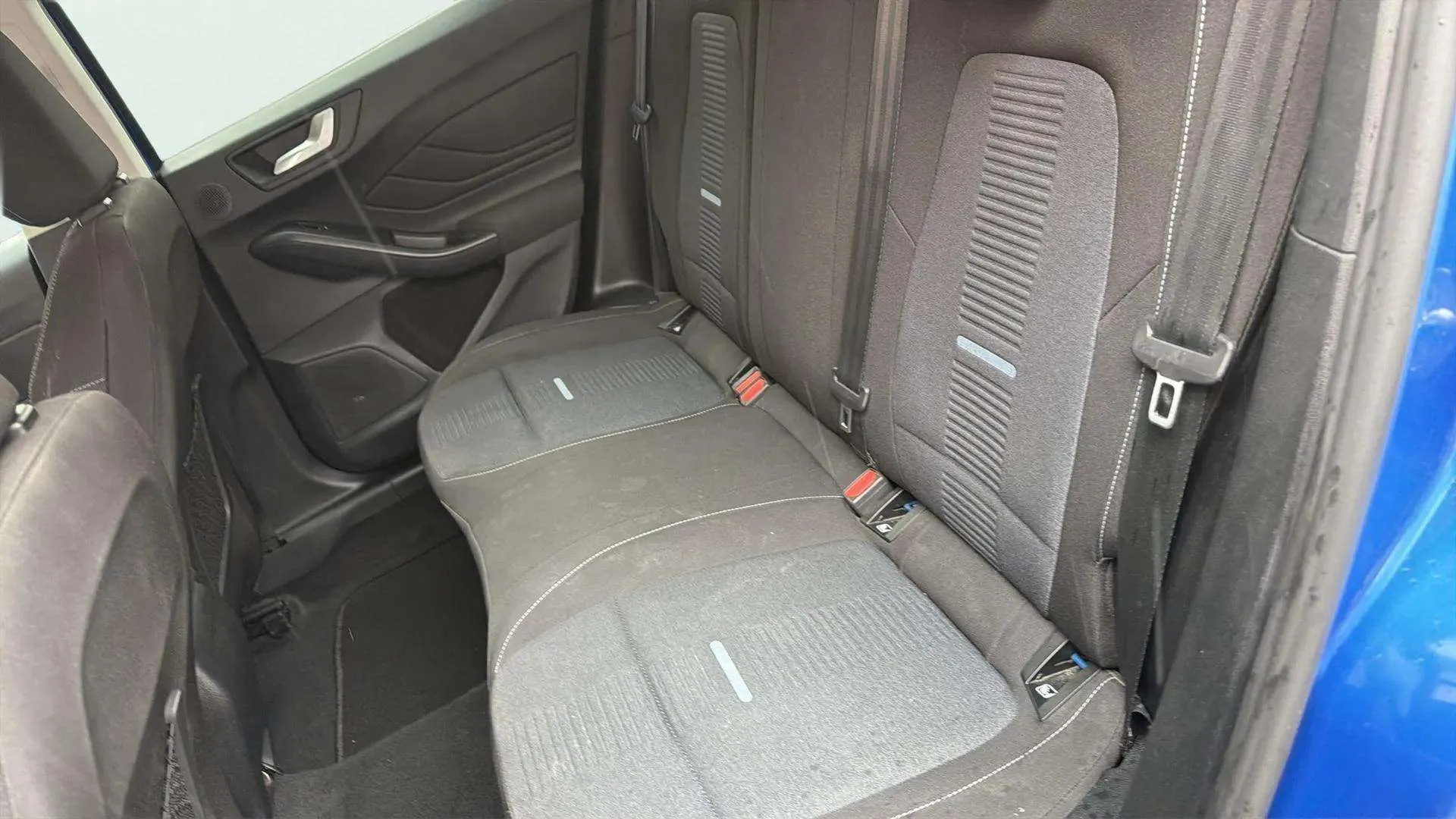 Ford Focus 1.0 EcoBoost MHEV Active - foto 21