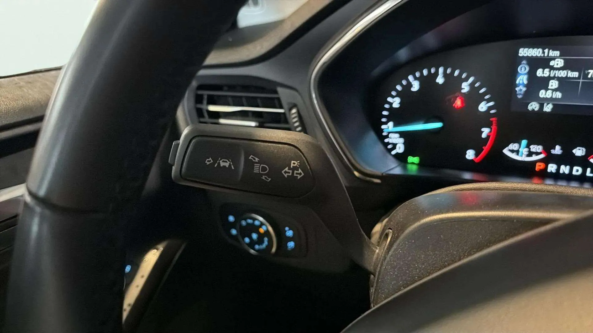 Ford Focus 1.0 EcoBoost MHEV Active - foto 13