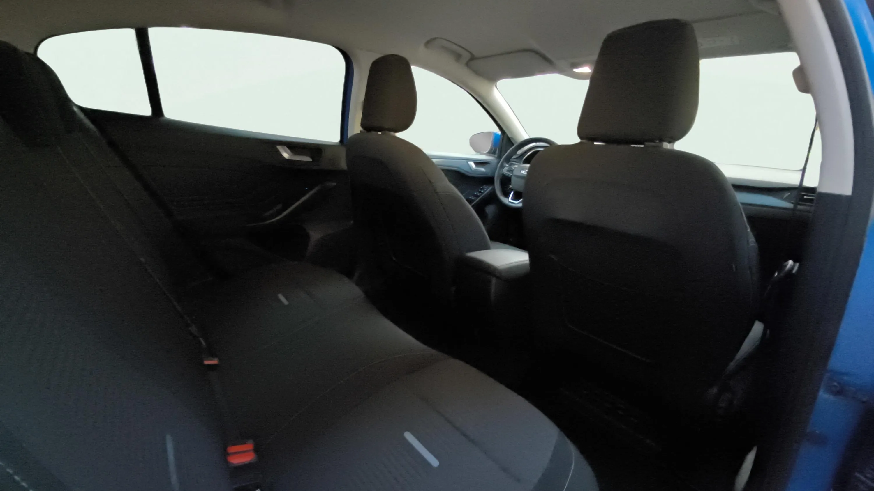 Ford Focus 1.0 EcoBoost MHEV Active - foto 18