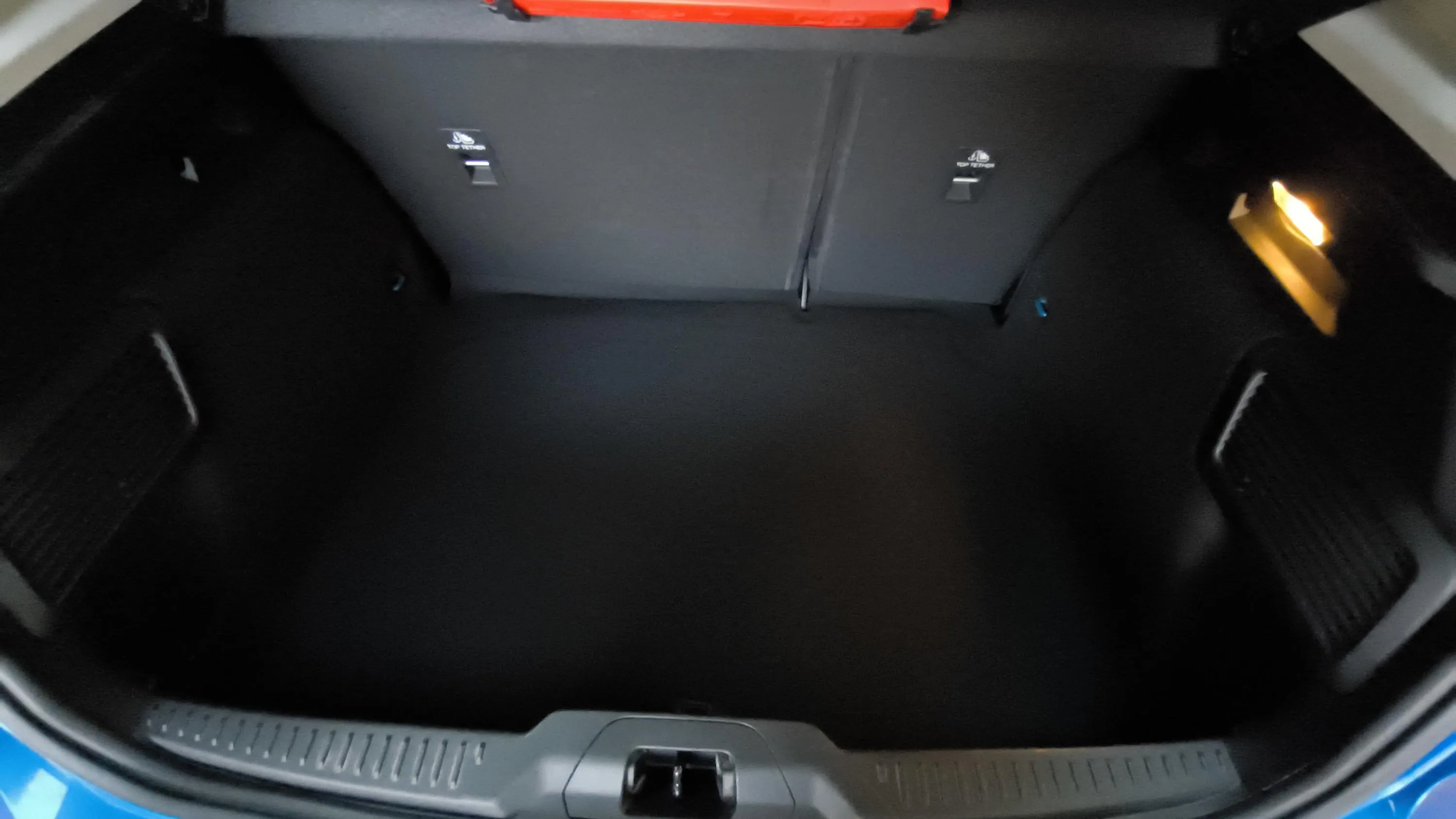 Ford Focus 1.0 EcoBoost MHEV Active - foto 22