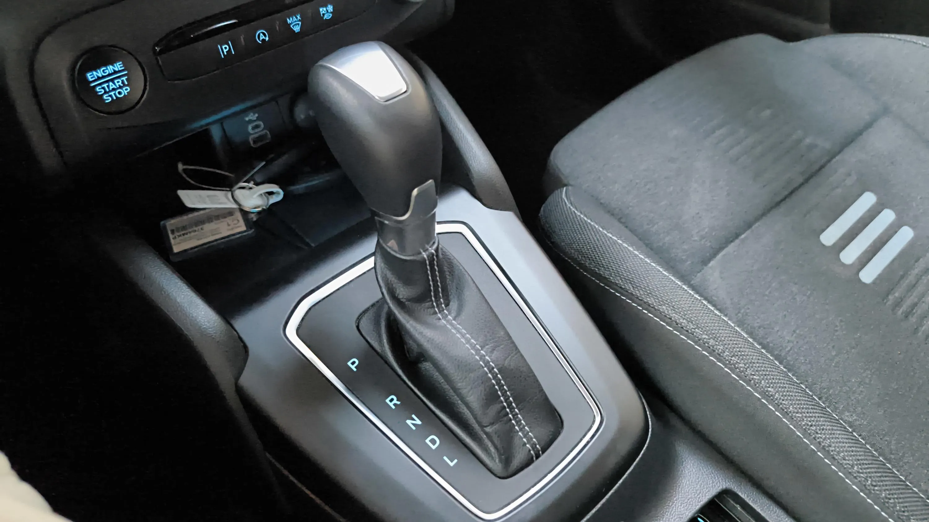 Ford Focus 1.0 EcoBoost MHEV Active - foto 37