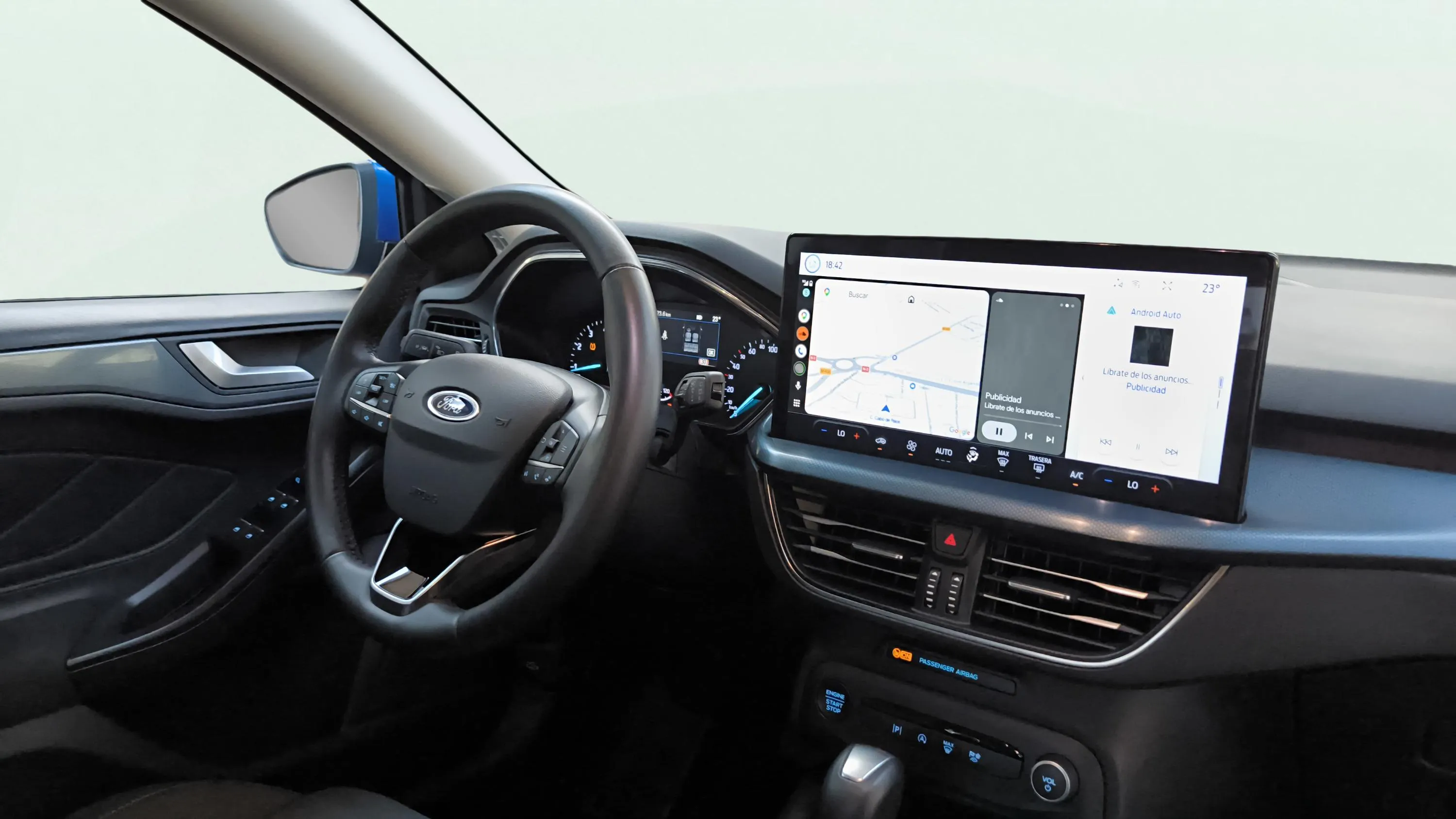 Ford Focus 1.0 EcoBoost MHEV Active - foto 11