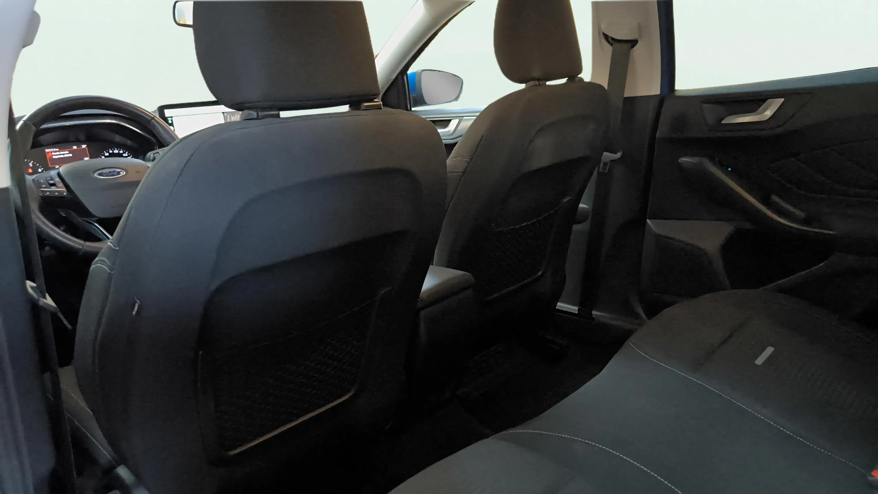 Ford Focus 1.0 EcoBoost MHEV Active - foto 27