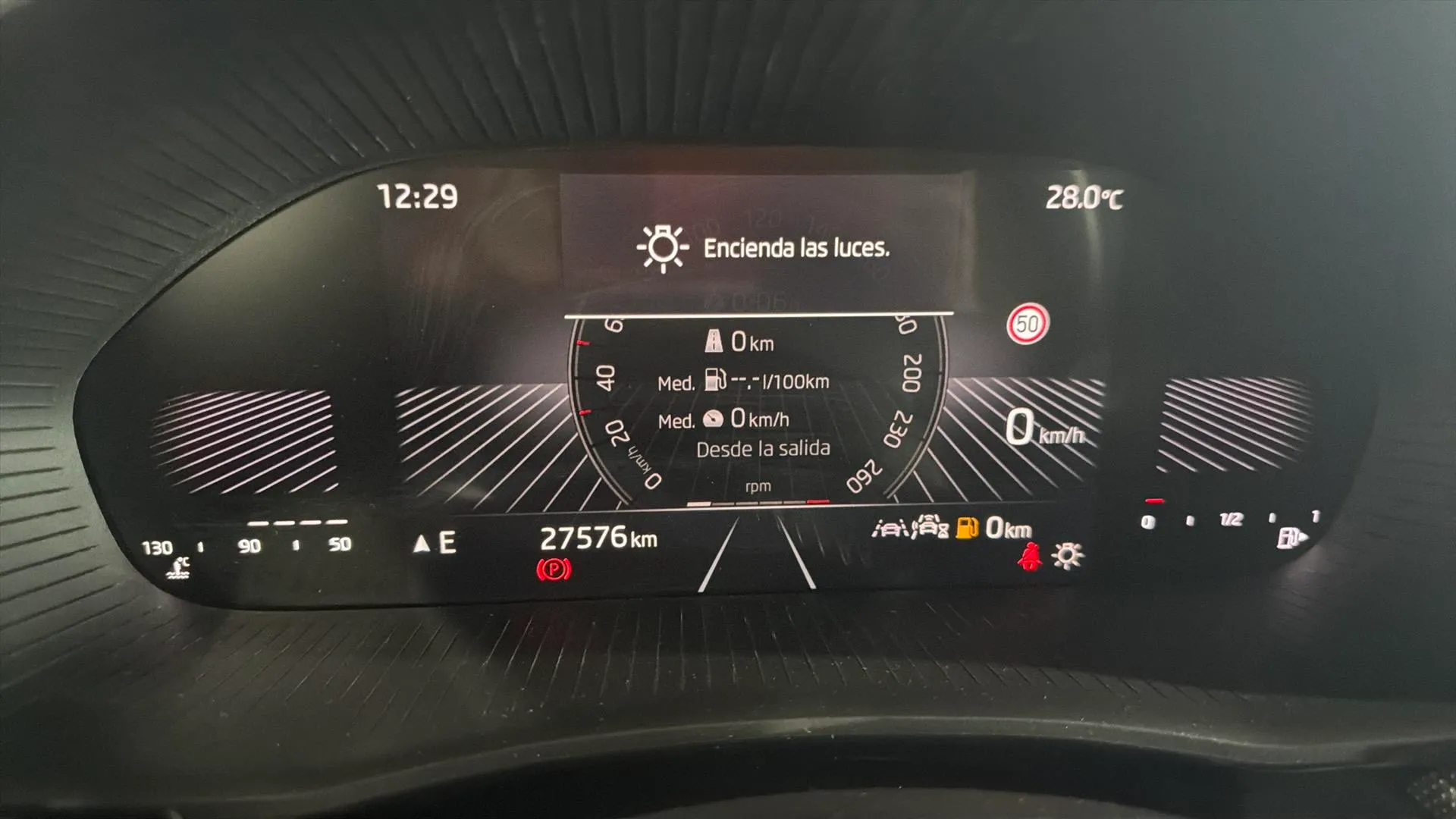 Škoda Fabia 1.0 TSI Selection - foto 16