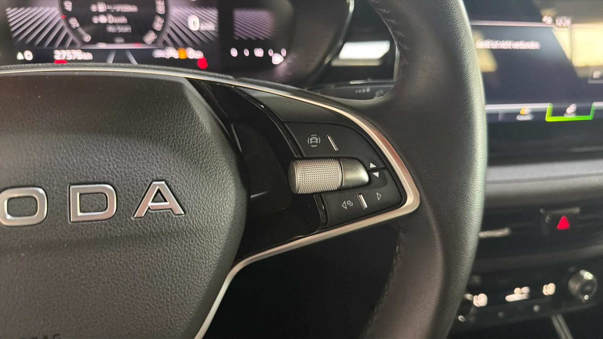 Škoda Fabia 1.0 TSI Selection - foto 12