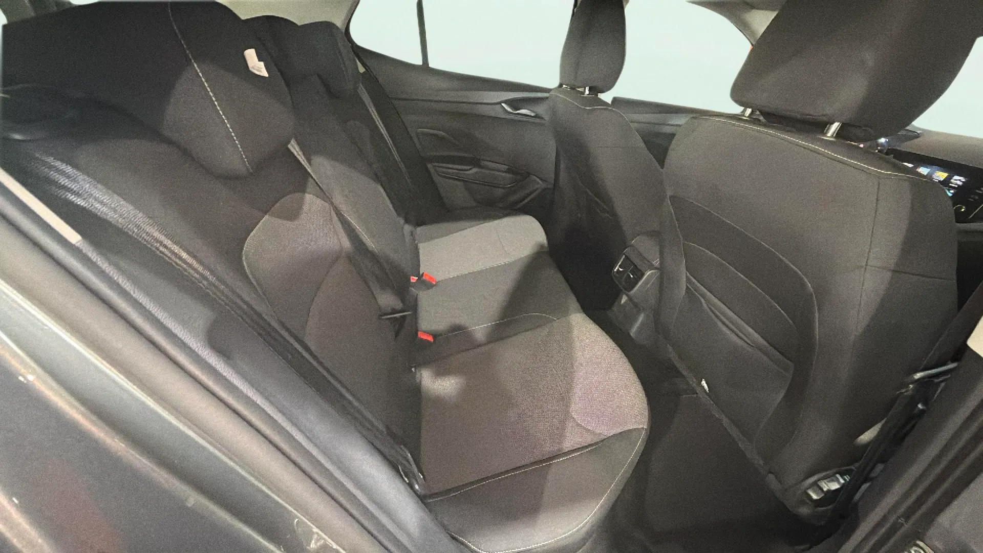 Škoda Fabia 1.0 TSI Selection - foto 20