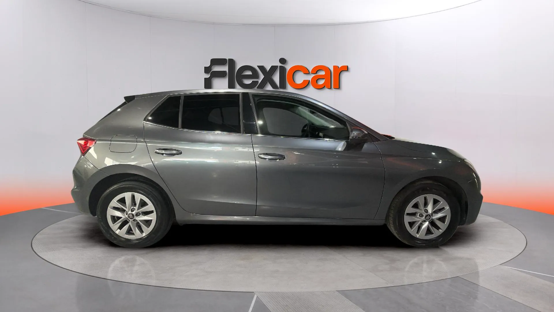Škoda Fabia 1.0 TSI Selection - foto 2