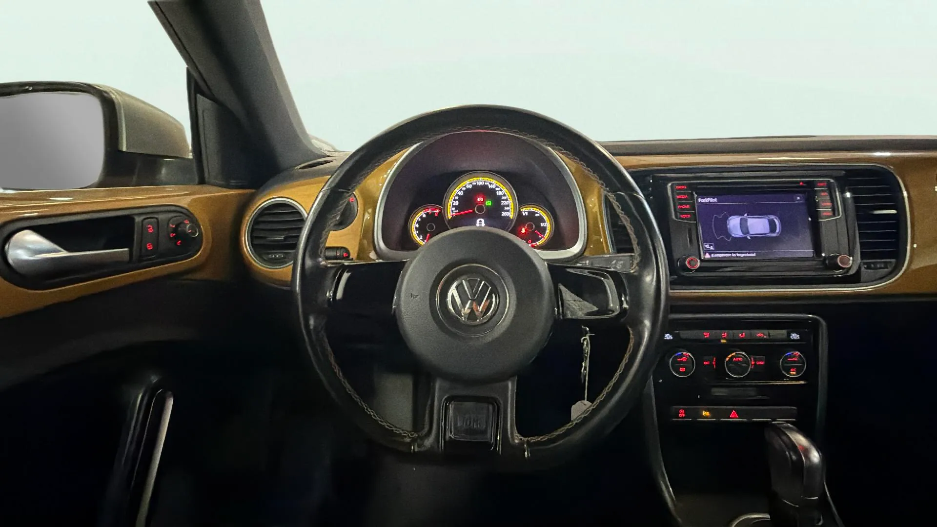 Volkswagen Beetle R-Line 1.4 TSI DSG - foto 11