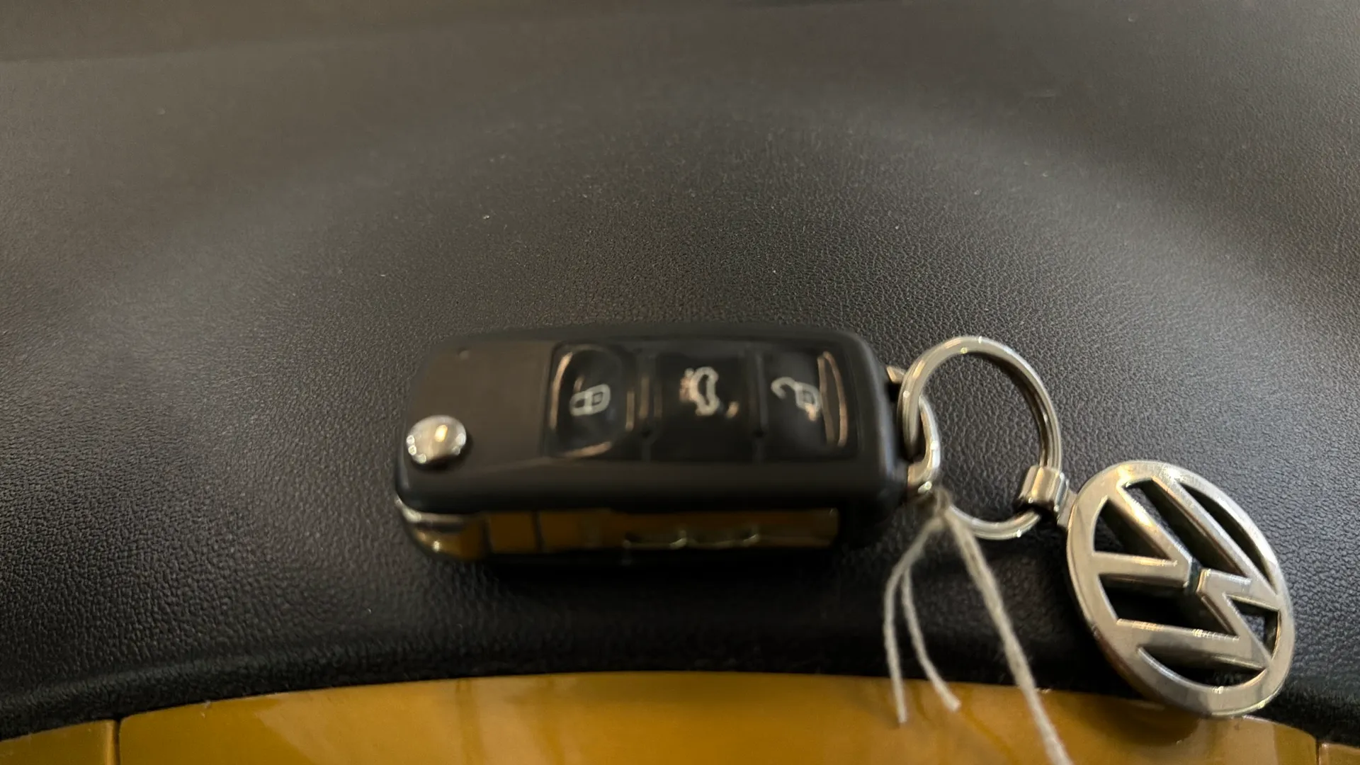 Volkswagen Beetle R-Line 1.4 TSI DSG - foto 15