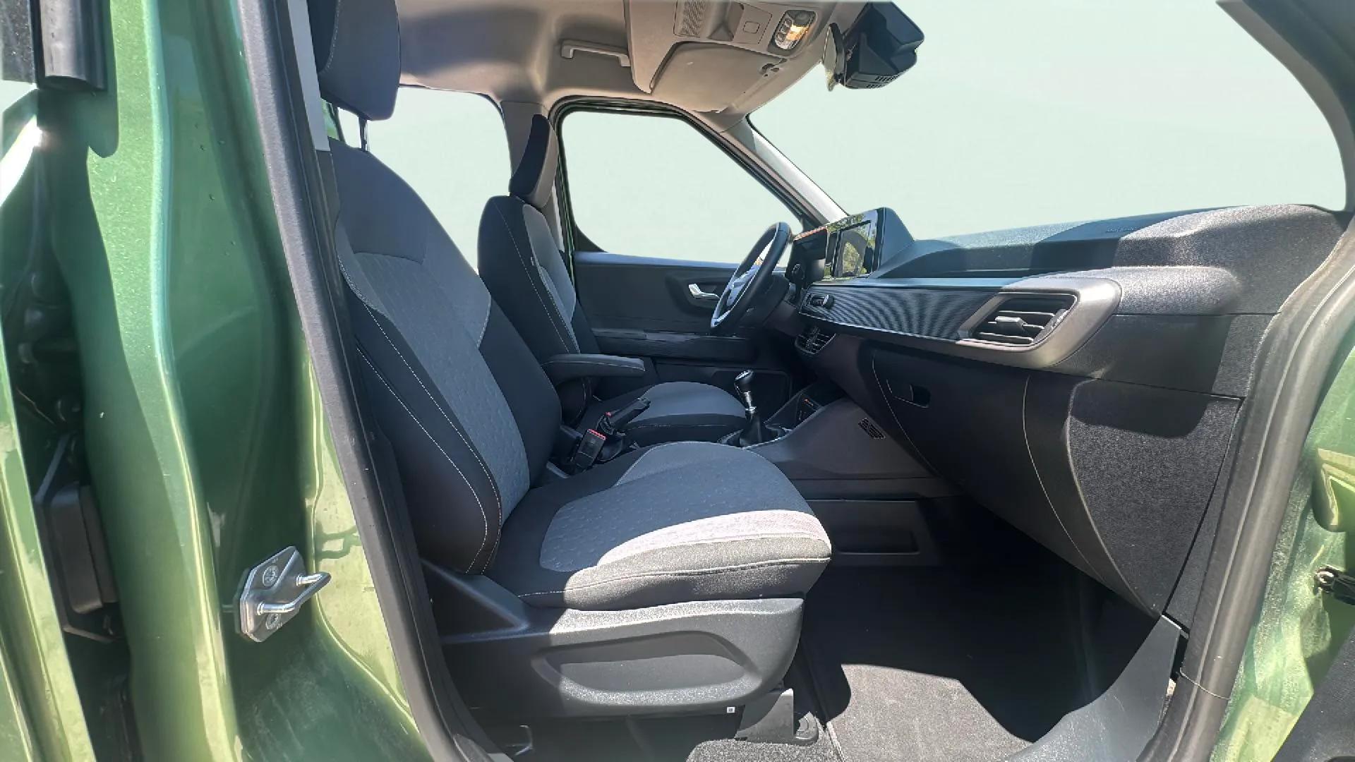 Ford Tourneo Courier 1.0 EcoBoost Active - foto 13