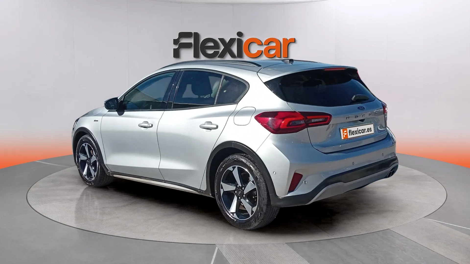 Ford Focus 1.0 EcoBoost MHEV Active - foto 8