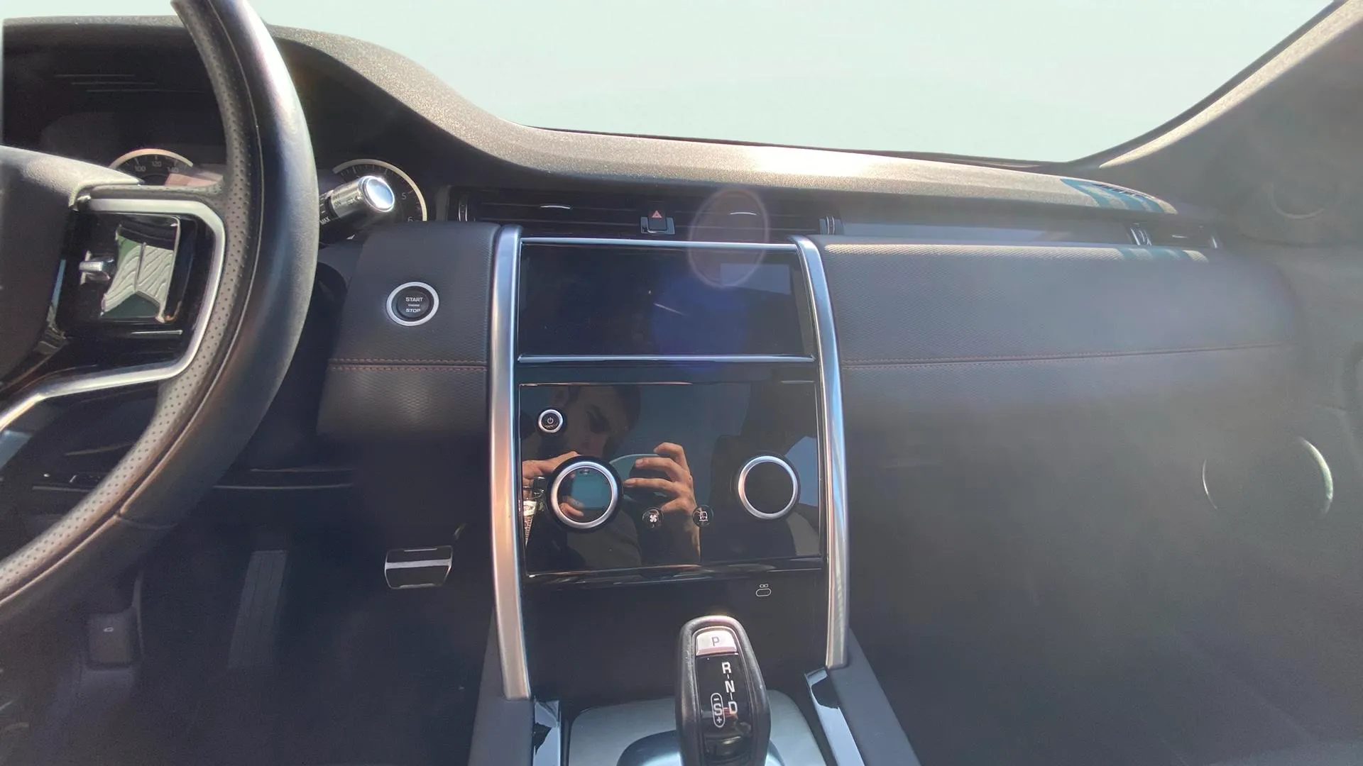 Land Rover Discovery Sport 1.5 I3 PHEV AWD Aut R-Dynamic HSE - foto 17