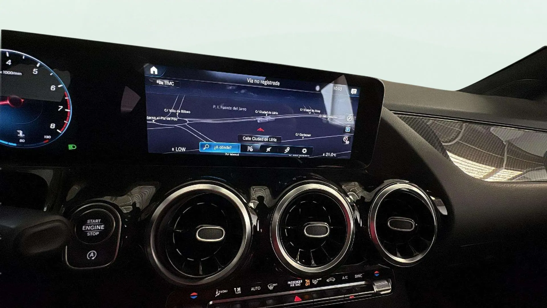 Mercedes-Benz GLA 180 - foto 21
