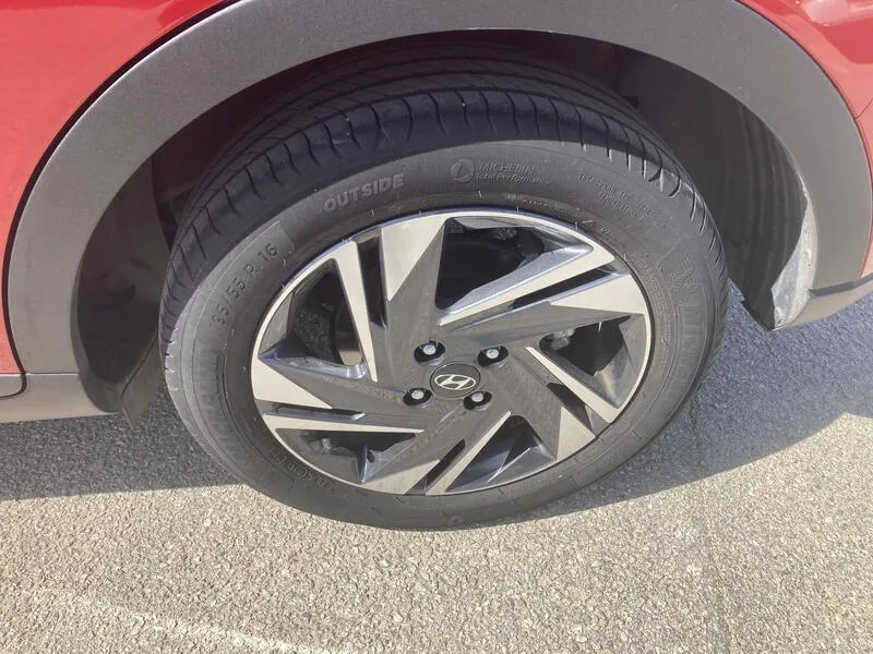 Hyundai Bayon 1.0 T-GDi 48V Maxx - foto 12
