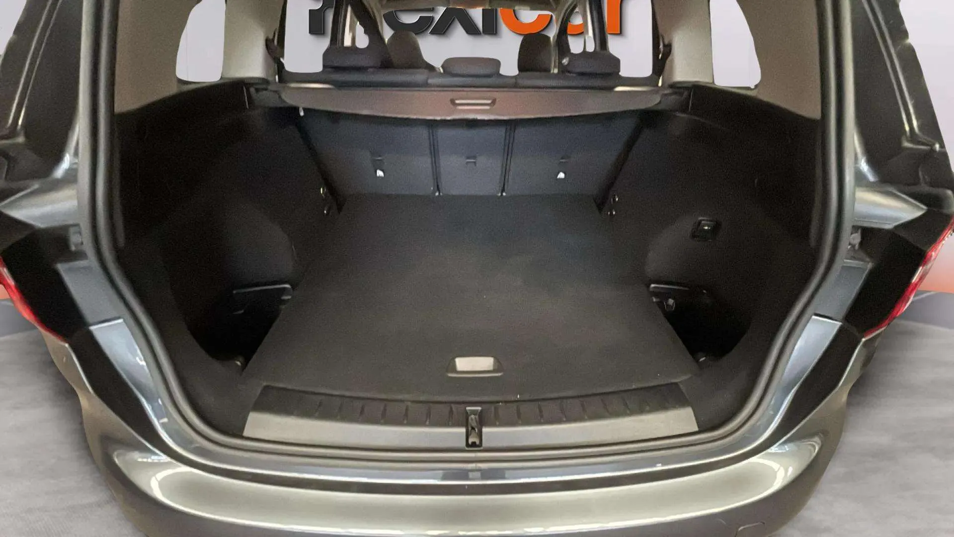 BMW Serie 2 Active Tourer 216 i (2021 - foto 8