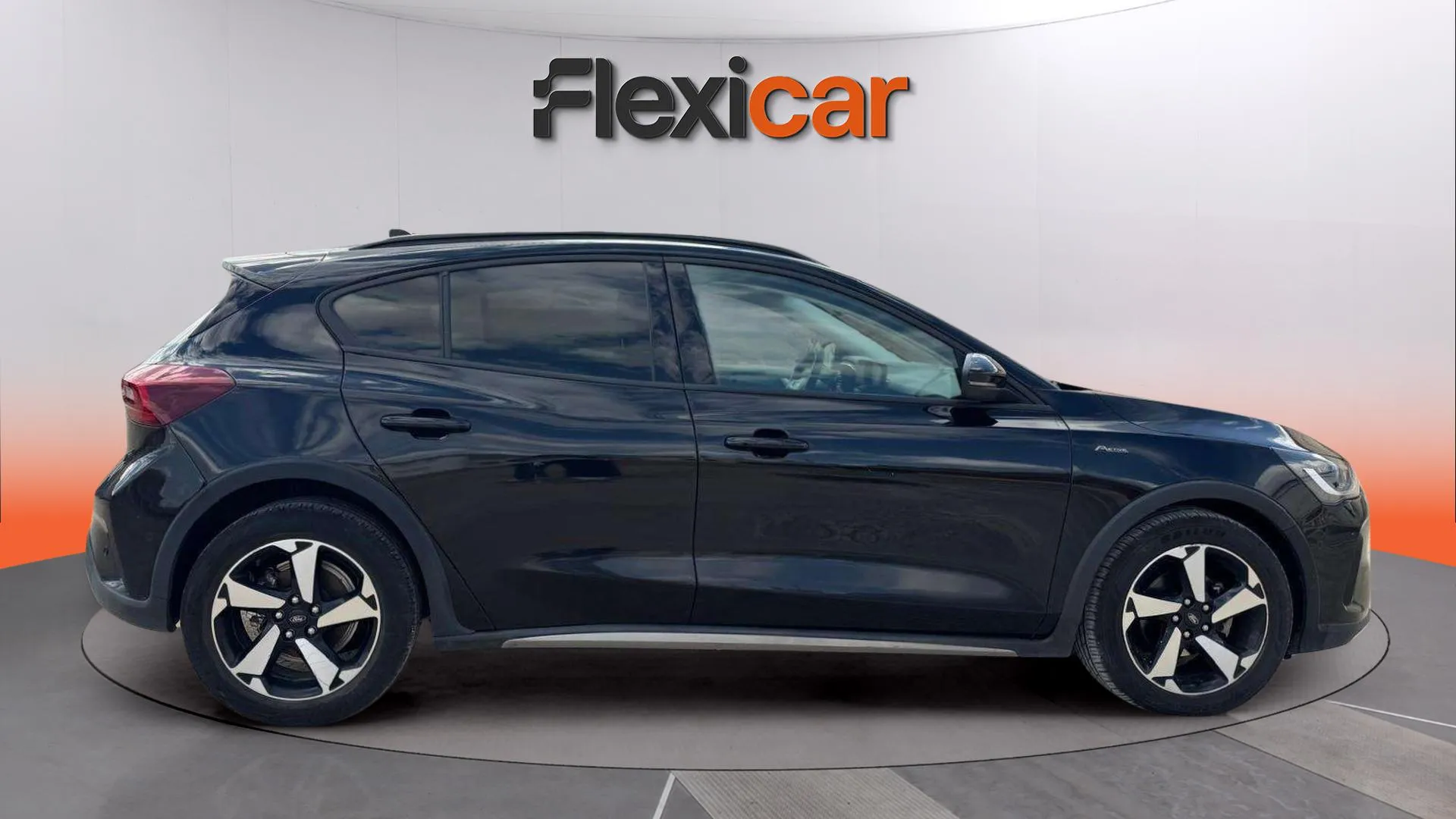 Ford Focus 1.0 EcoBoost MHEV Active - foto 8
