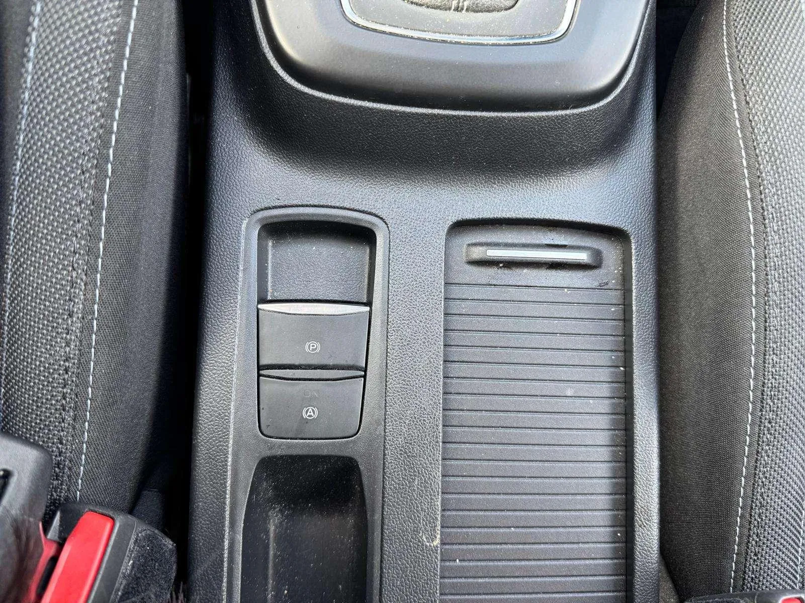 Ford Focus 1.0 EcoBoost MHEV Active - foto 19