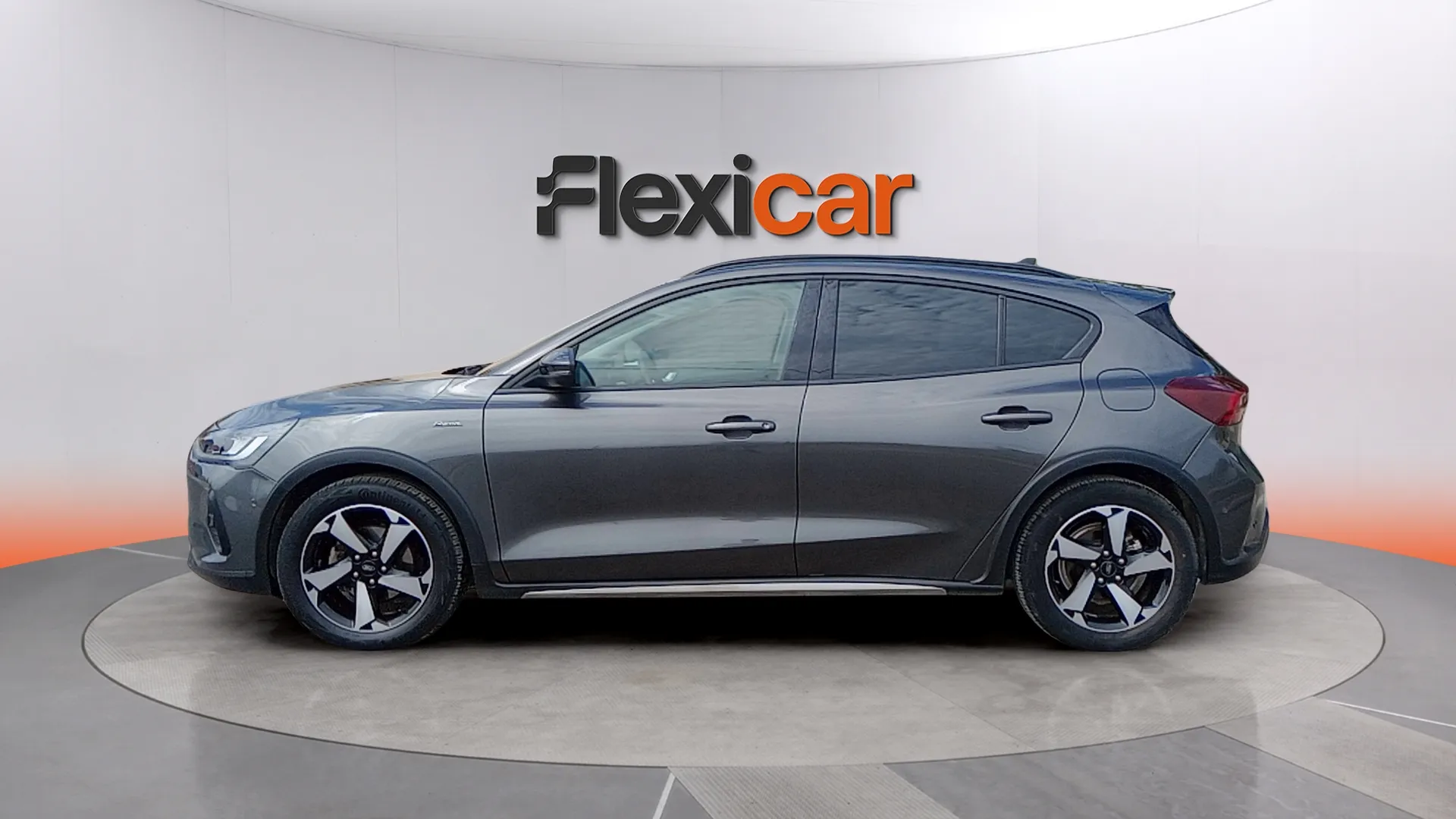 Ford Focus 1.0 EcoBoost MHEV Active - foto 4