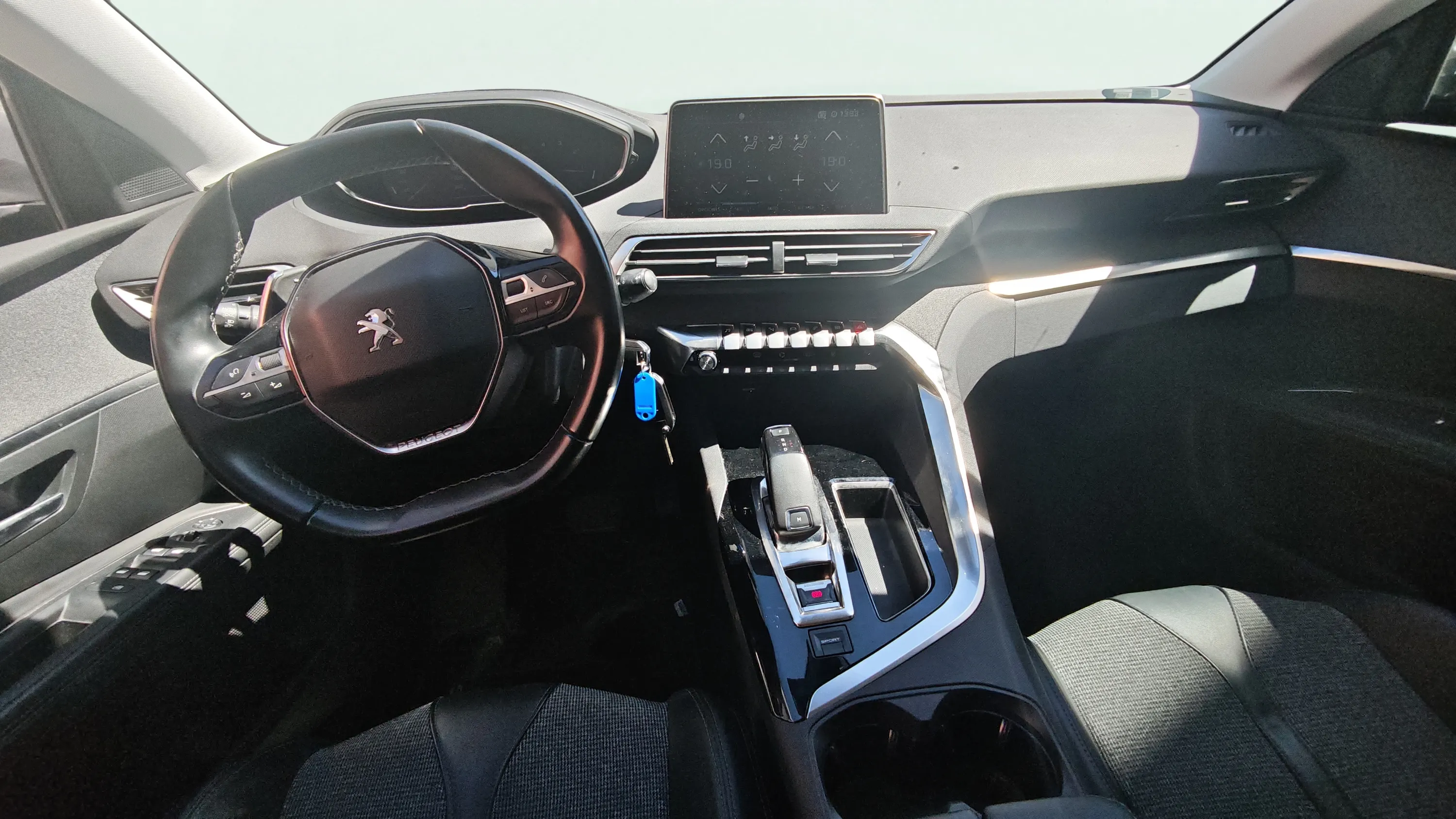Peugeot 5008 Allure BlueHDi EAT8 - foto 6