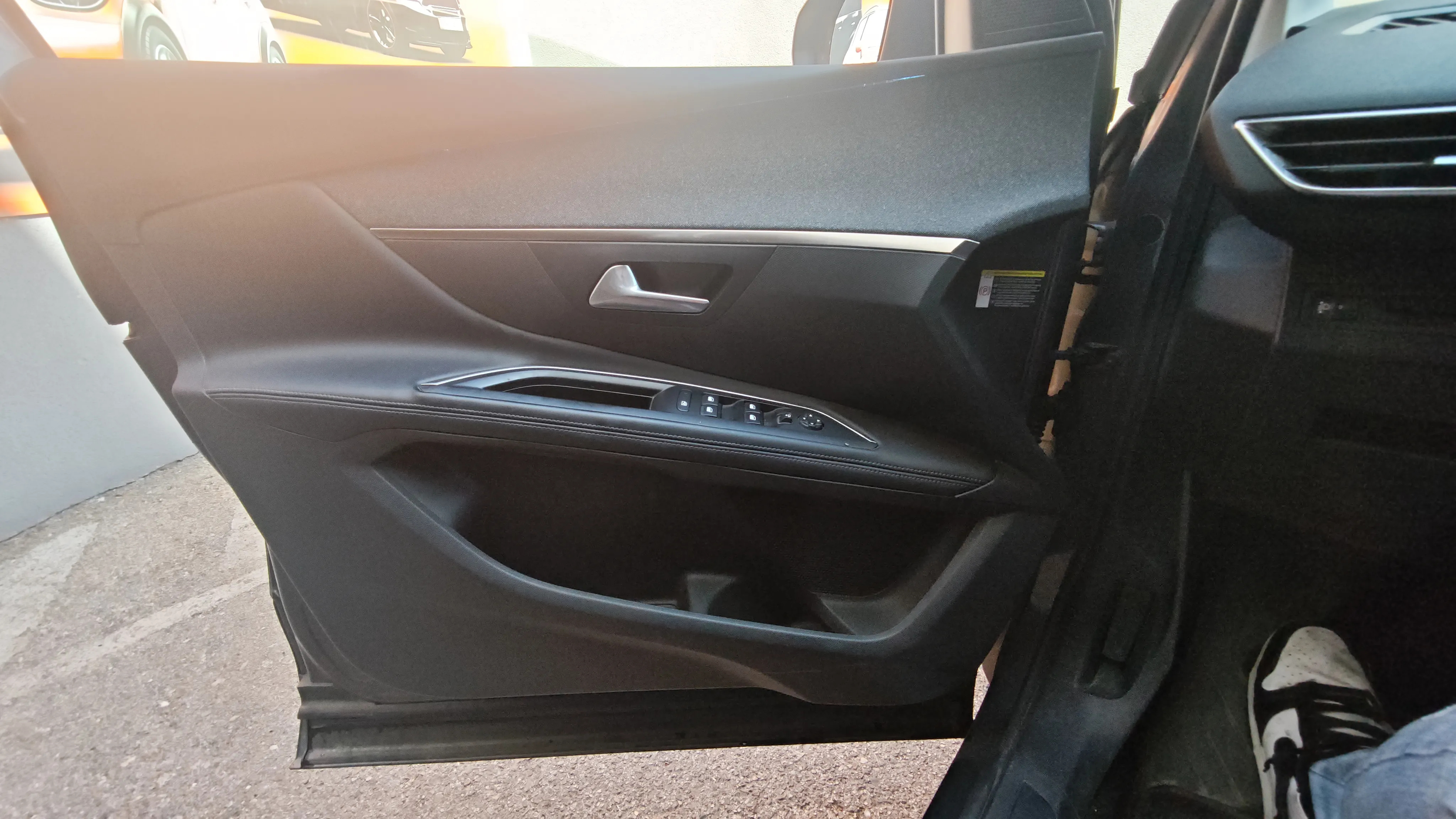 Peugeot 5008 Allure BlueHDi EAT8 - foto 12