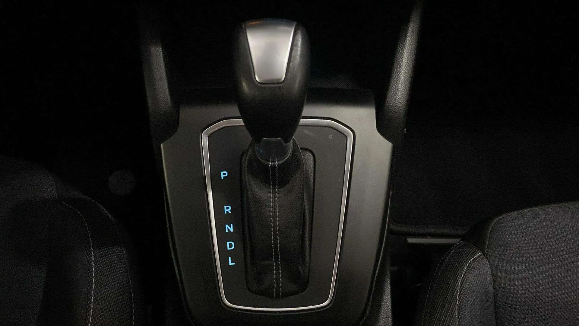 Ford Focus 1.0 EcoBoost MHEV Active Design SIP - foto 14