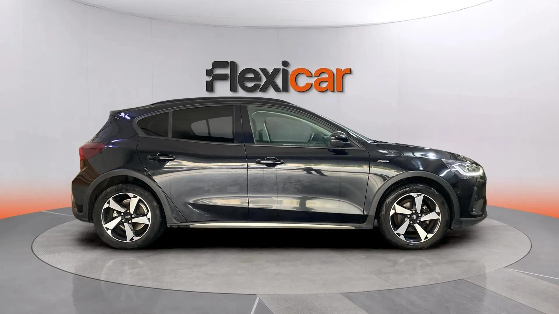 Ford Focus 1.0 EcoBoost MHEV Active Design SIP - foto 5