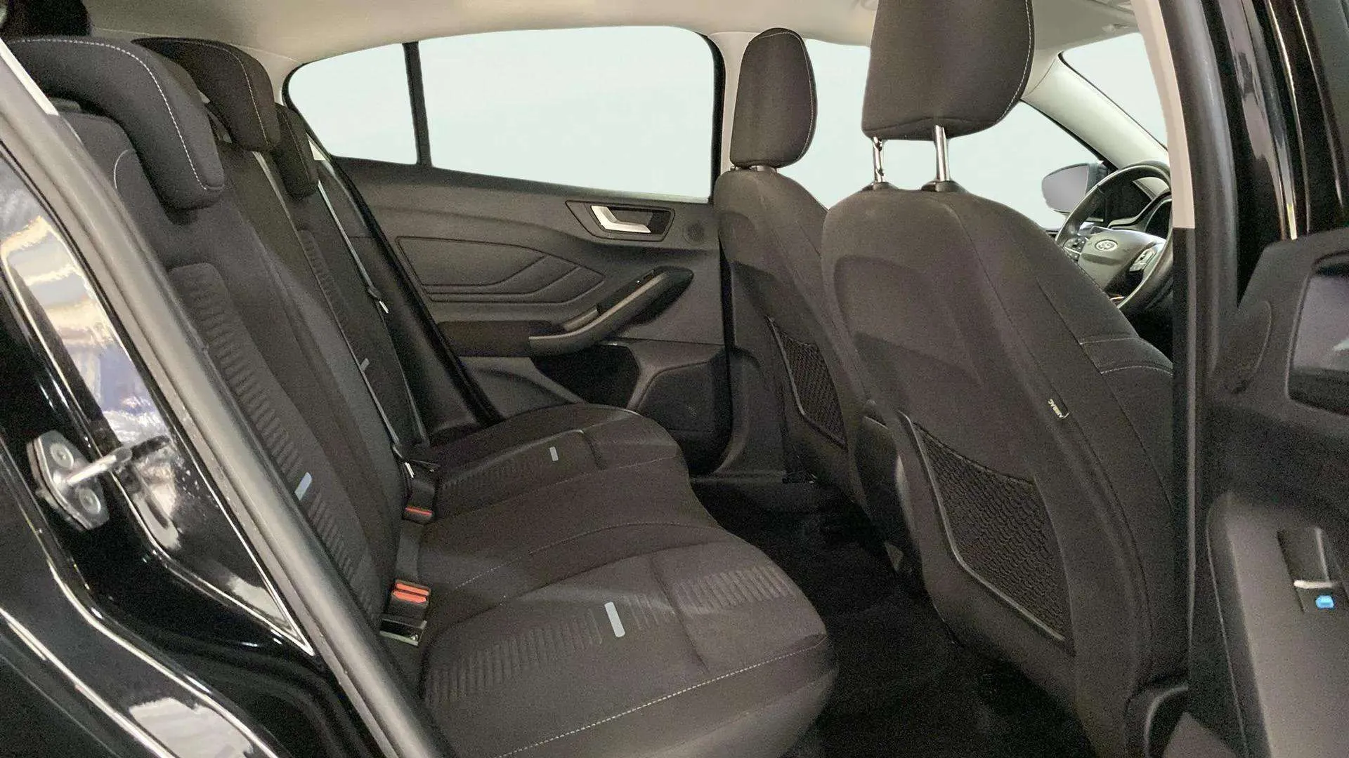 Ford Focus 1.0 EcoBoost MHEV Active Design SIP - foto 10