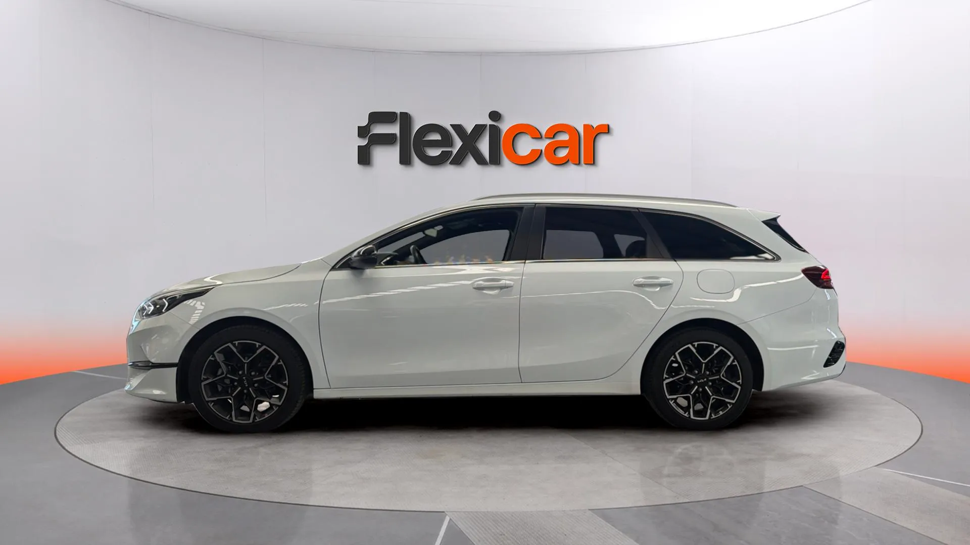 Kia Ceed Tourer 1.0 T-GDi Concept - foto 3